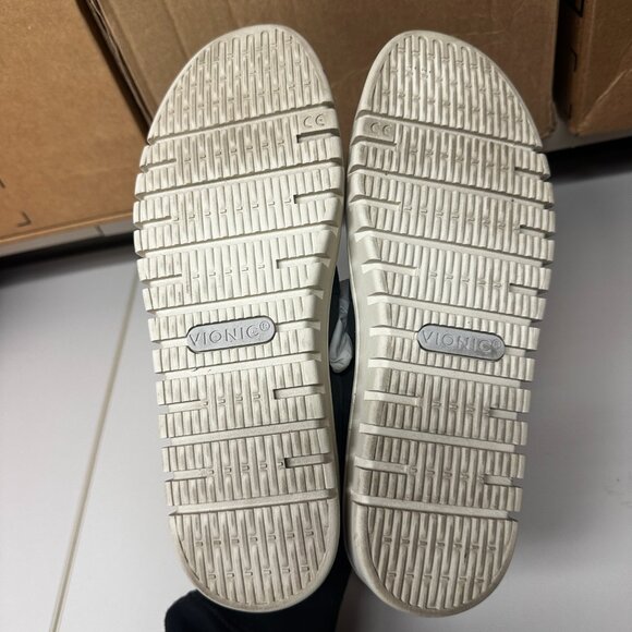 Vionic Uptown Ballet Slip on shoe - sparkly grey - size 9 - Picture 6 of 6